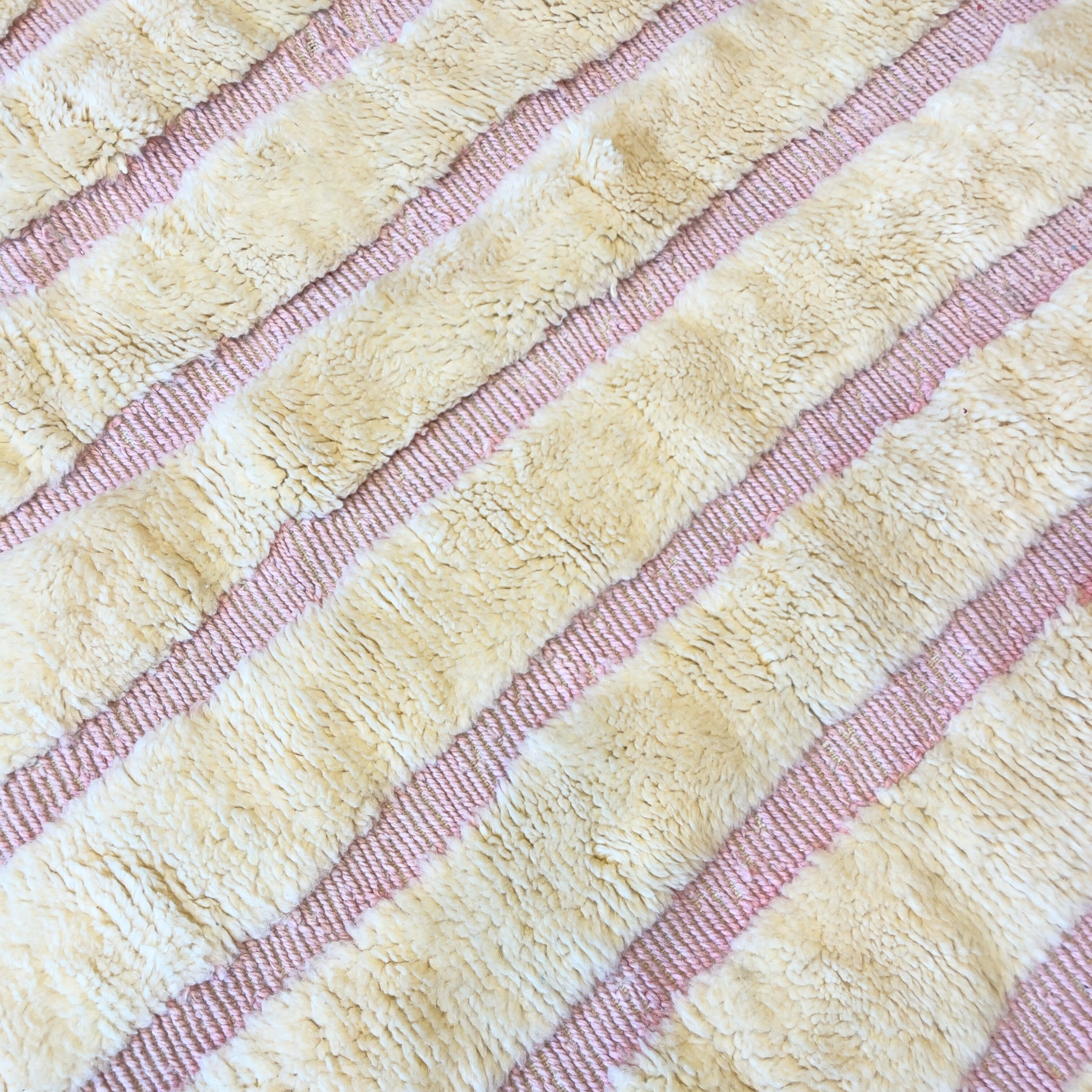 Tapis berbère Mrirt n°2553 - Ruban - 320 x 218 cm