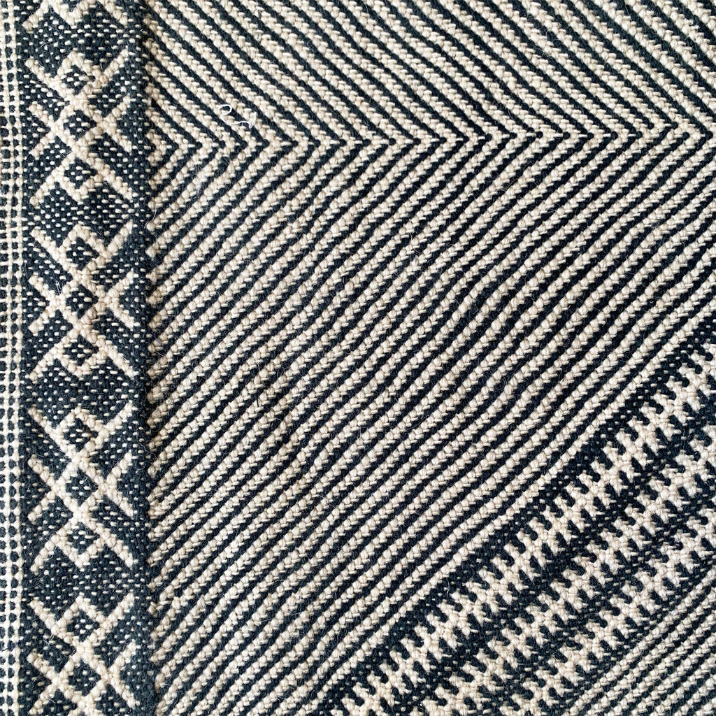 Berber rug Kilim Tazenakhat n°2744 - Cola - 390 x 280 cm