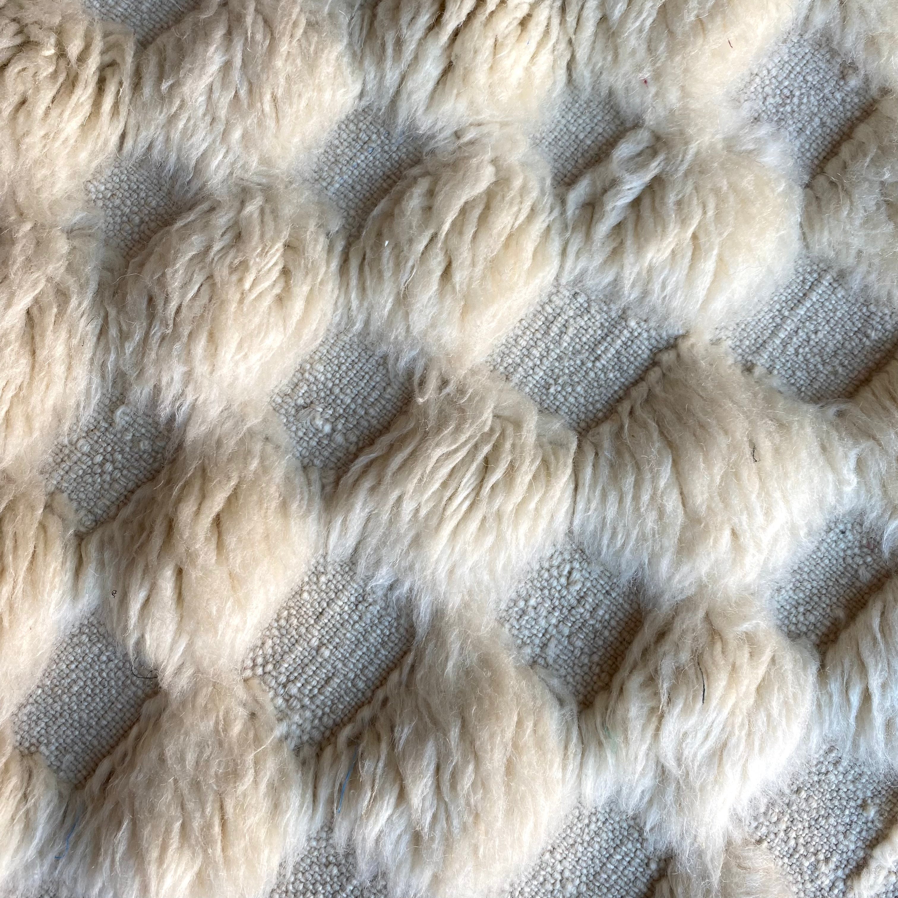 Berber rug Mrirt n°2903 - Fleece - 314 x 208 cm
