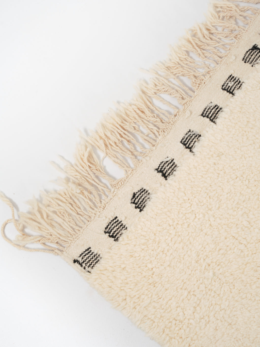 Beni Ourain Berber rug No. 2682 - Labyrinth