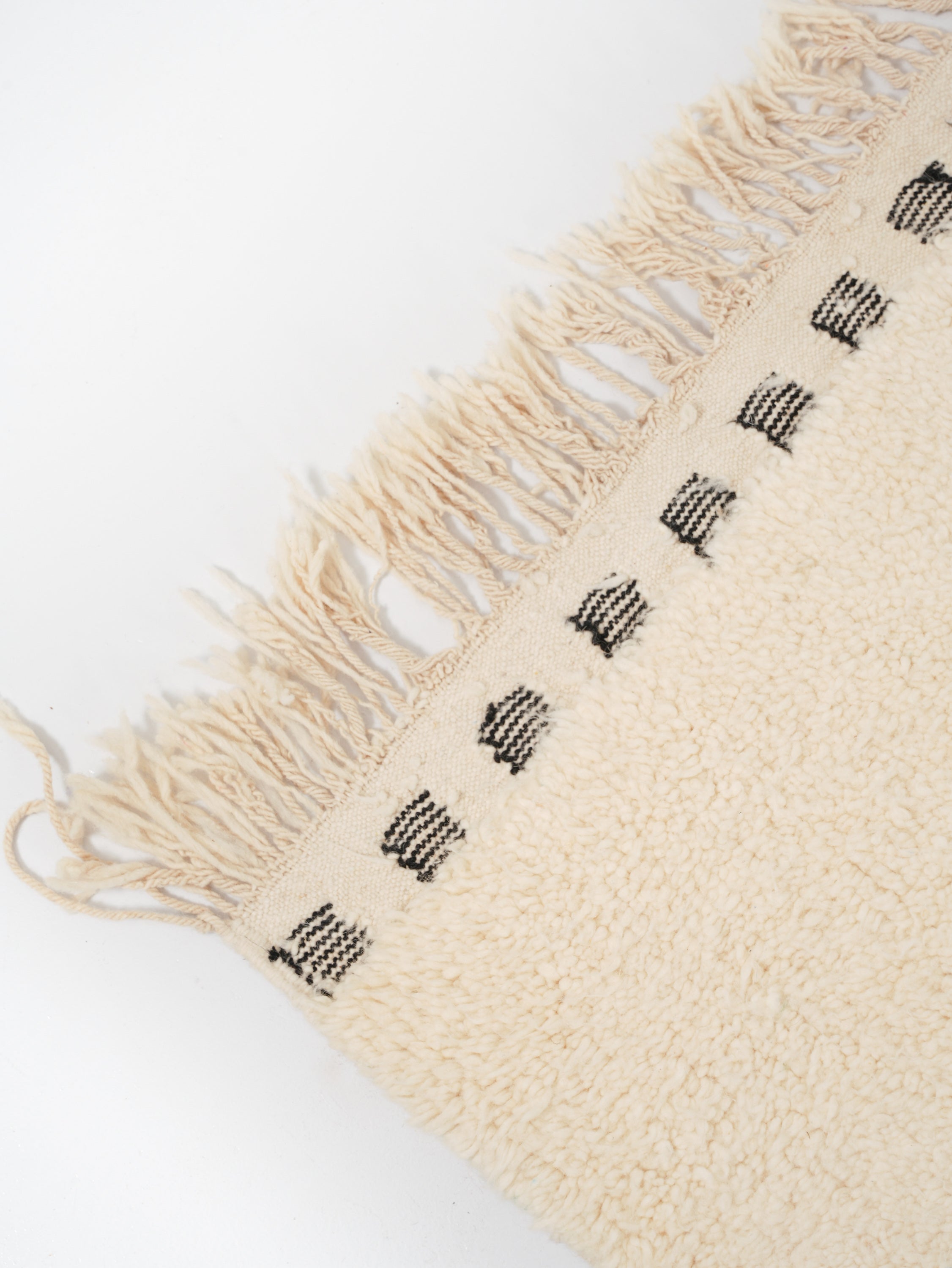 Beni Ourain Berber rug No. 2682 - Labyrinth