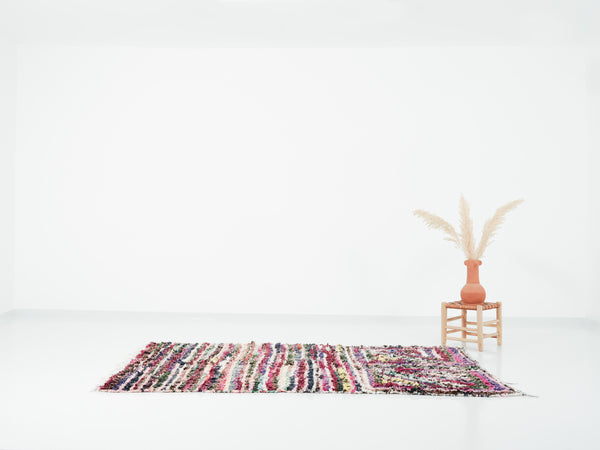 Tapis berbère Boucherouite n°2768 - Pétunia - 141 x 240 cm