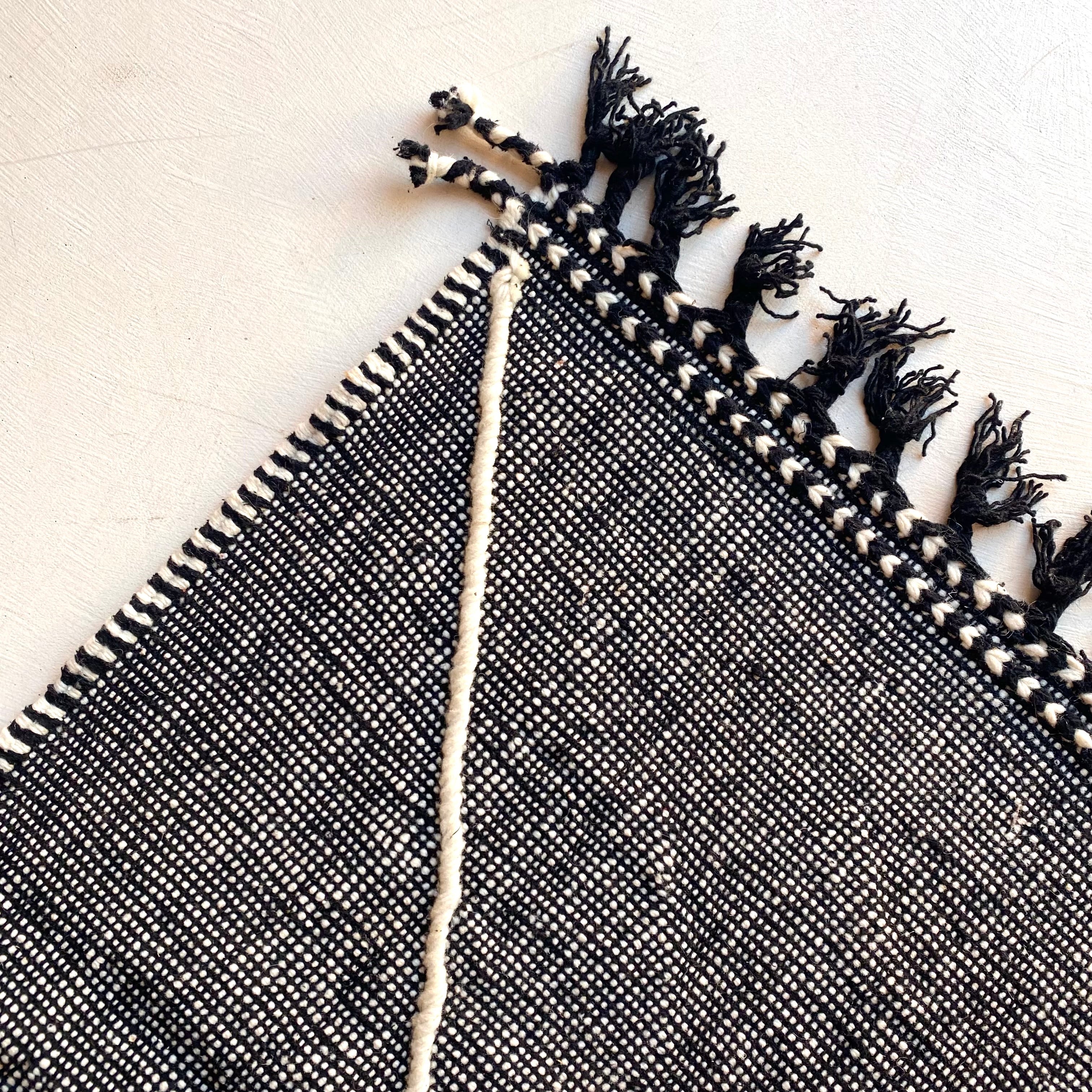 Tapis berbère Kilim n°3239 - Night - 240 x 154 cm