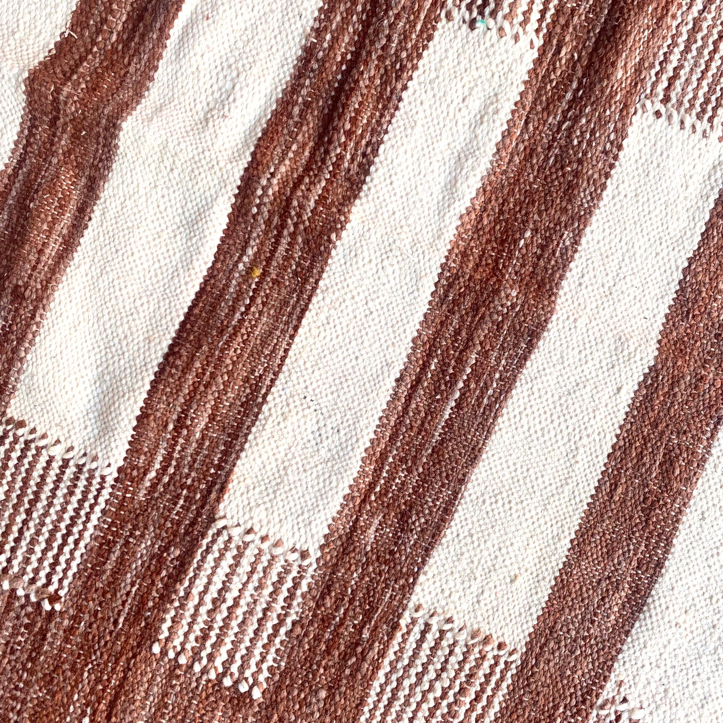 Tapis berbère Kilim n°3152 - Échelle - 252 x 143 cm