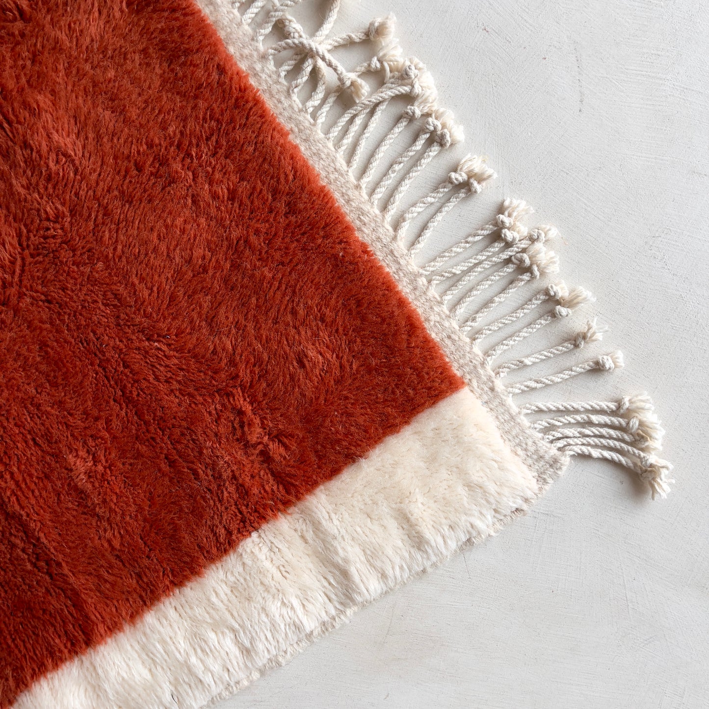 Tapis berbère Mrirt n°3136 - Acajou