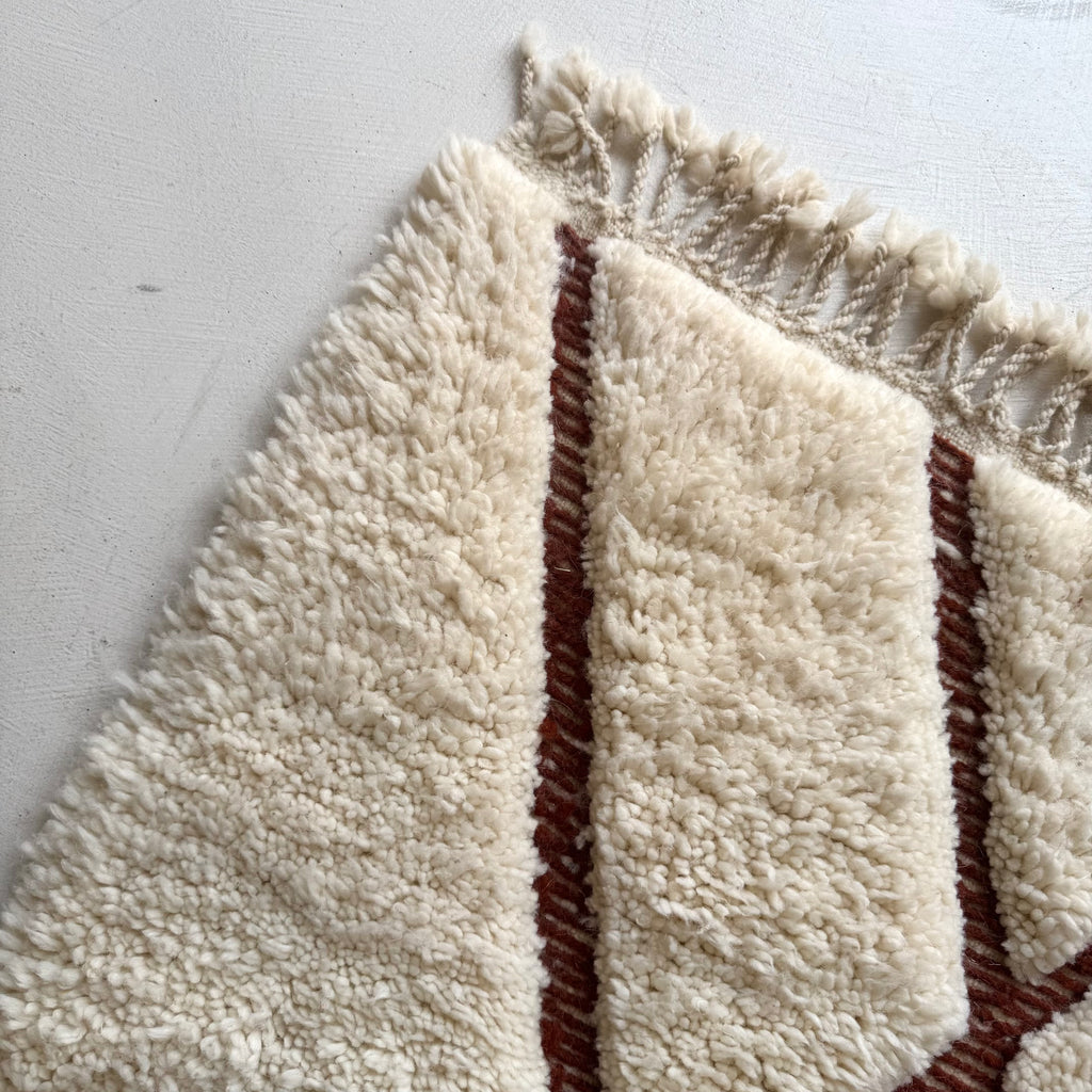 Beni Ouarain Berber Rug No. 3293 - Lareine - 239 x 159 cm