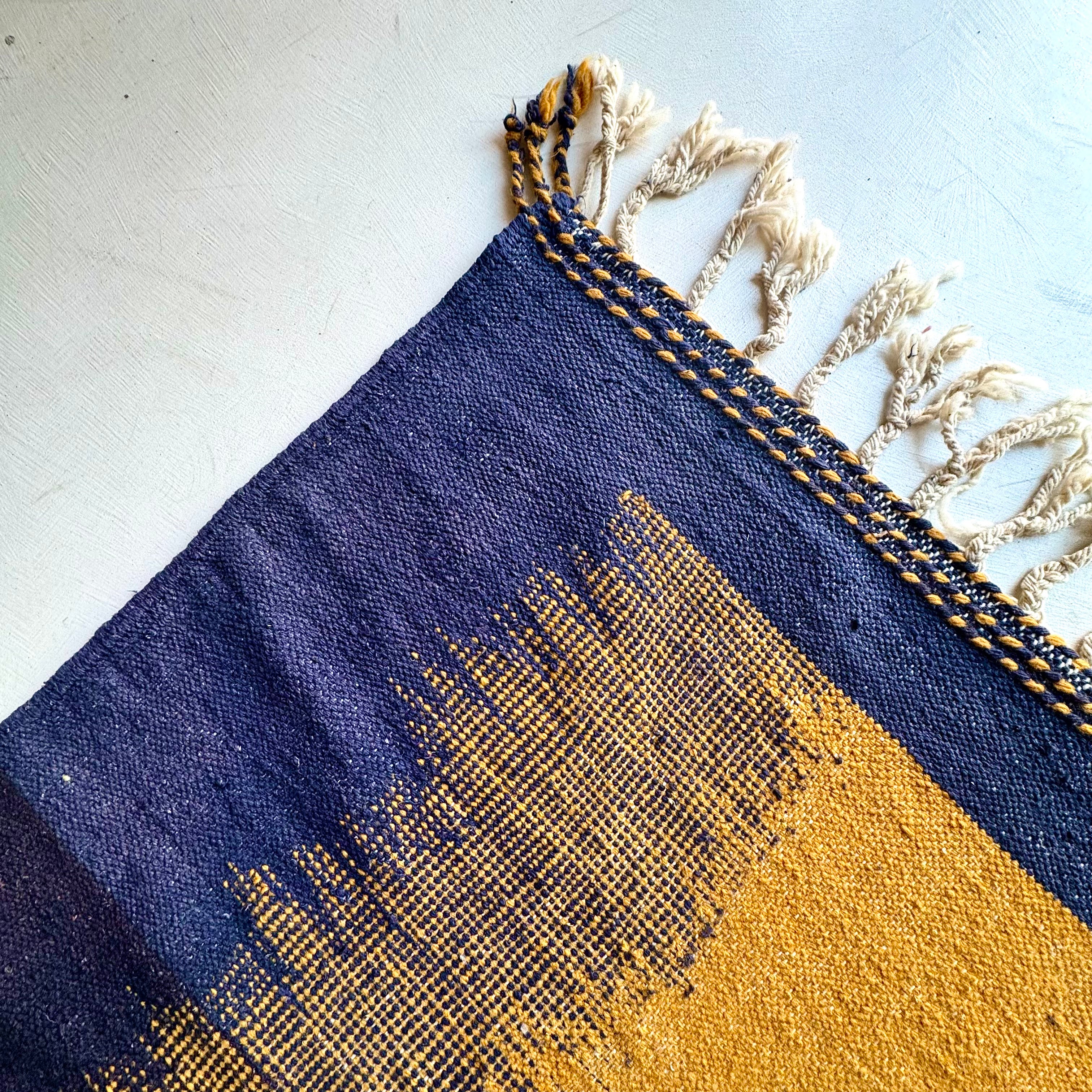 Tapis berbère Kilim n°3302- Window - 302 x 202 cm