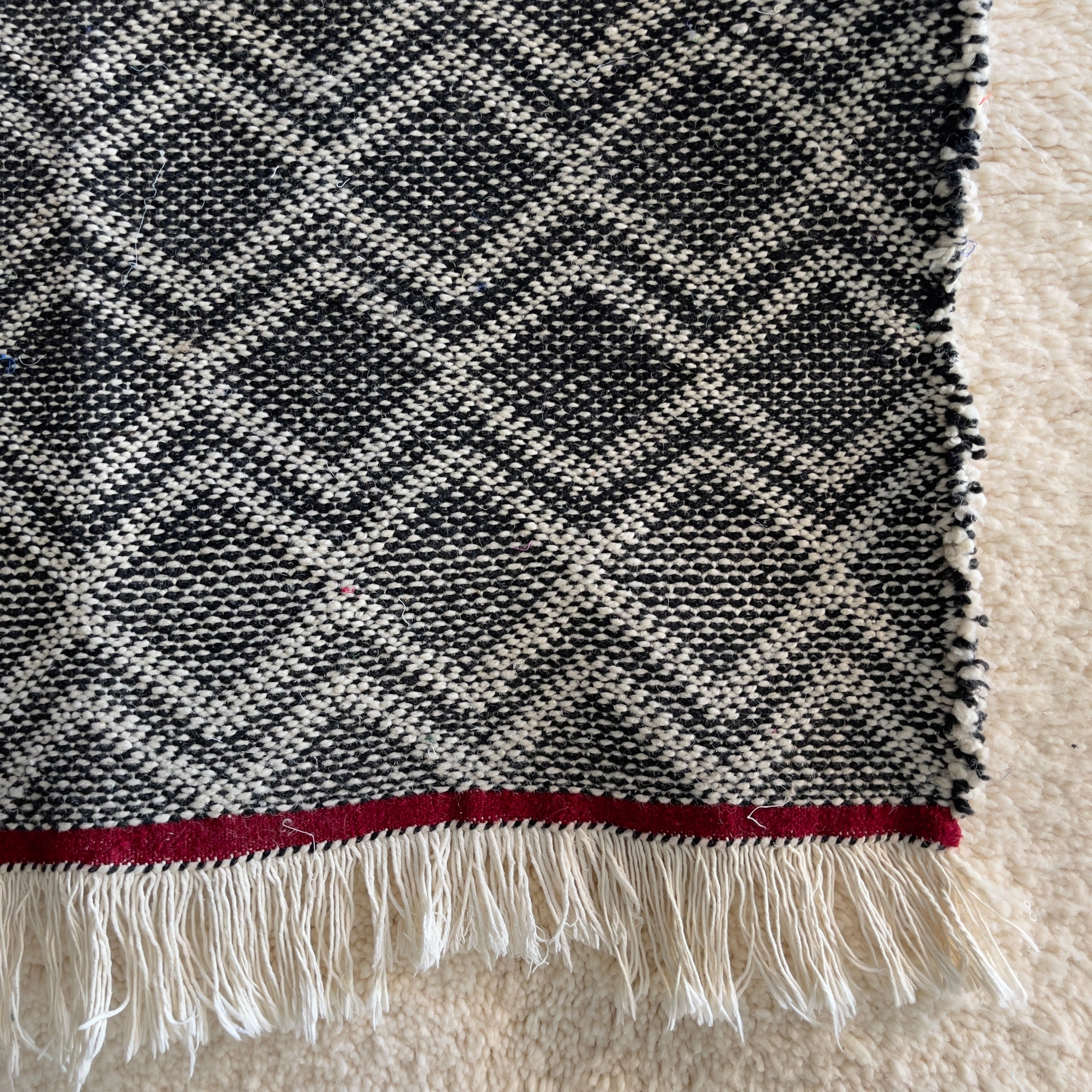 Zanafi Berber rug n°2517 - Totem - 197 x 90 cm