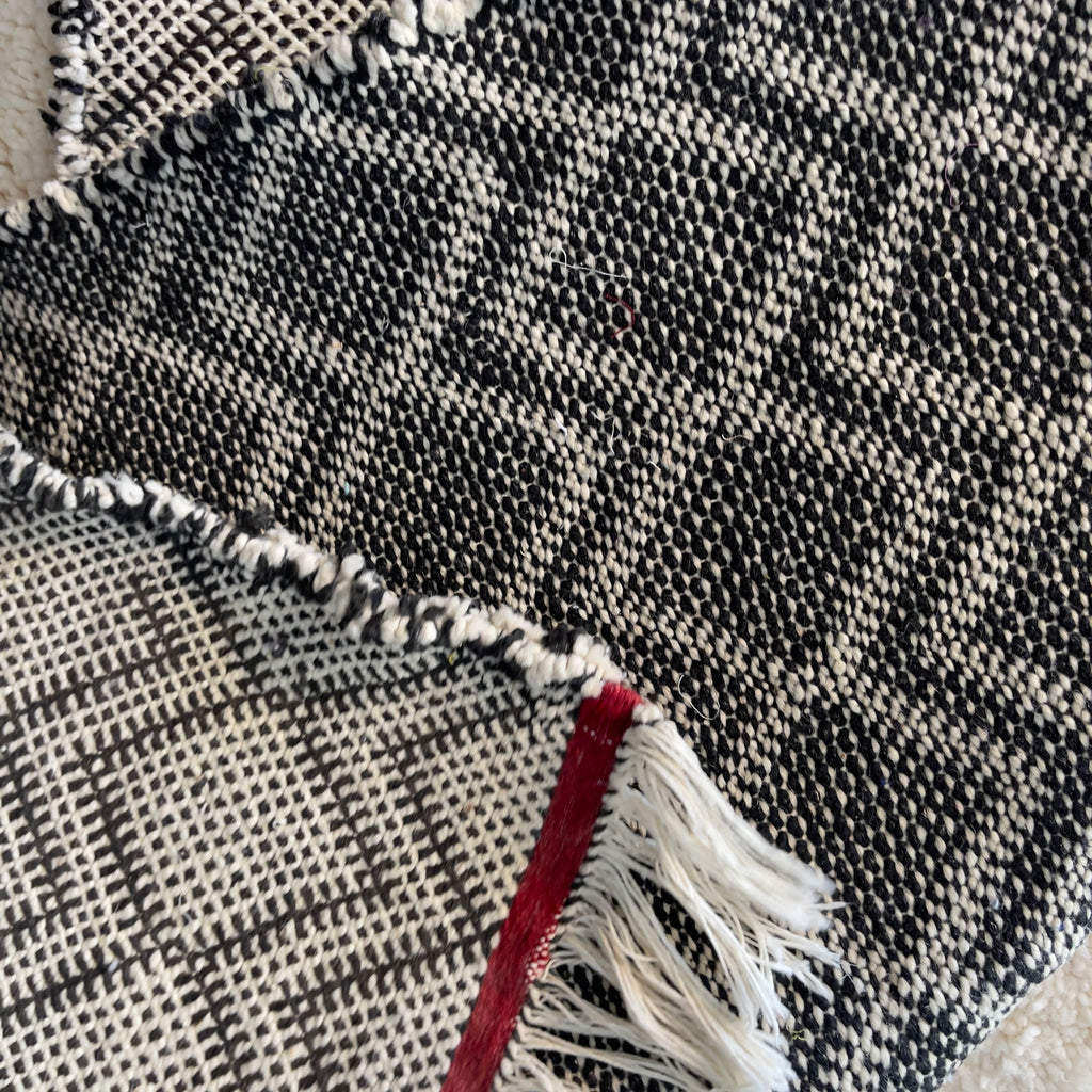 Zanafi Berber rug n°2517 - Totem - 197 x 90 cm