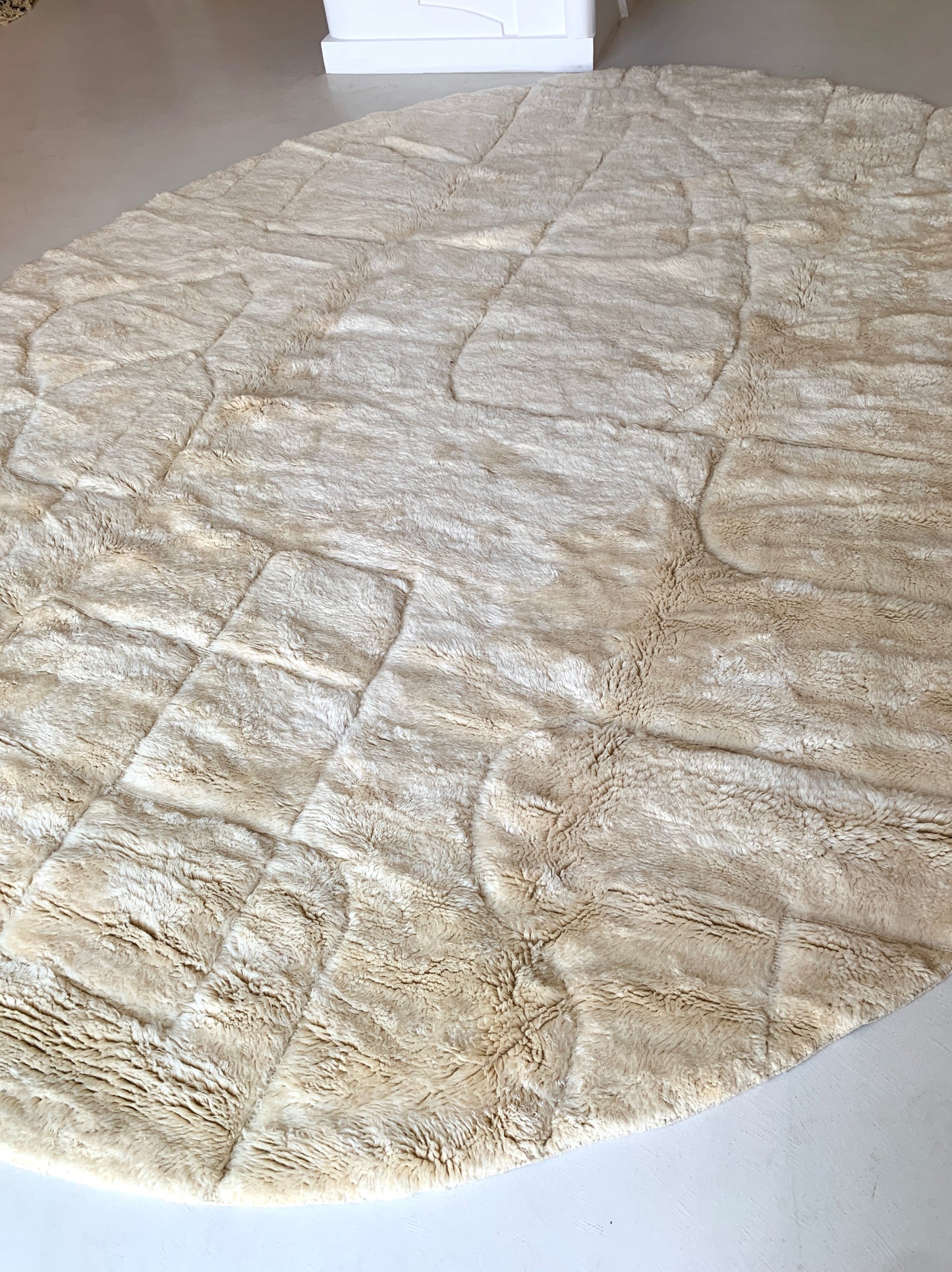 Tapis berbère Mrirt Oval n°3115 - Lunis - ⌀ 387 cm