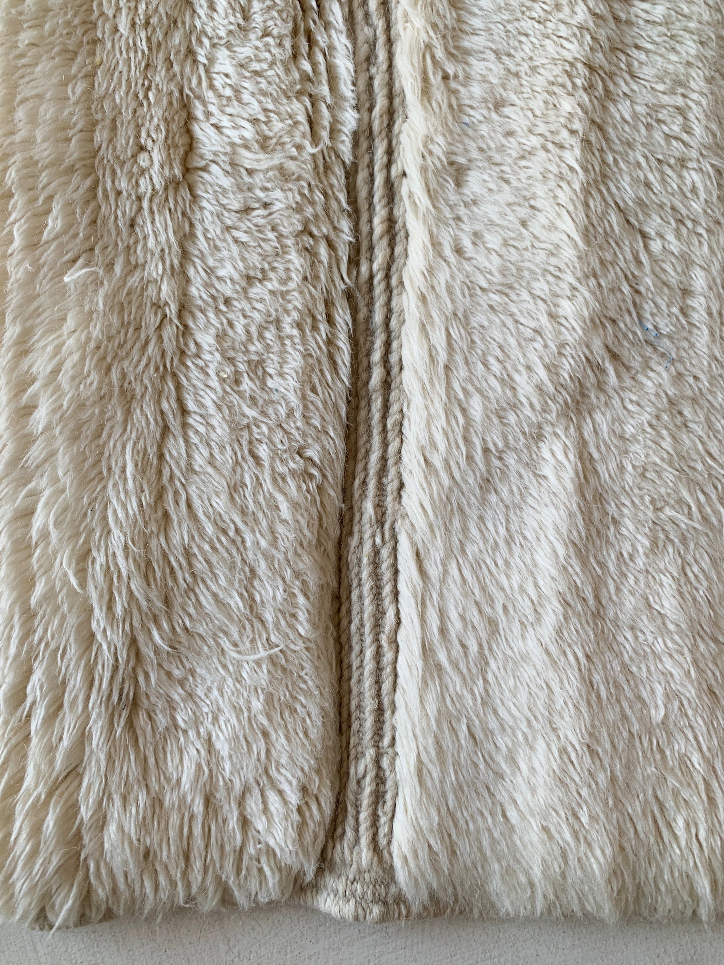 Tapis berbère Mrirt n°3096 - Cristal - 391 x 300 cm