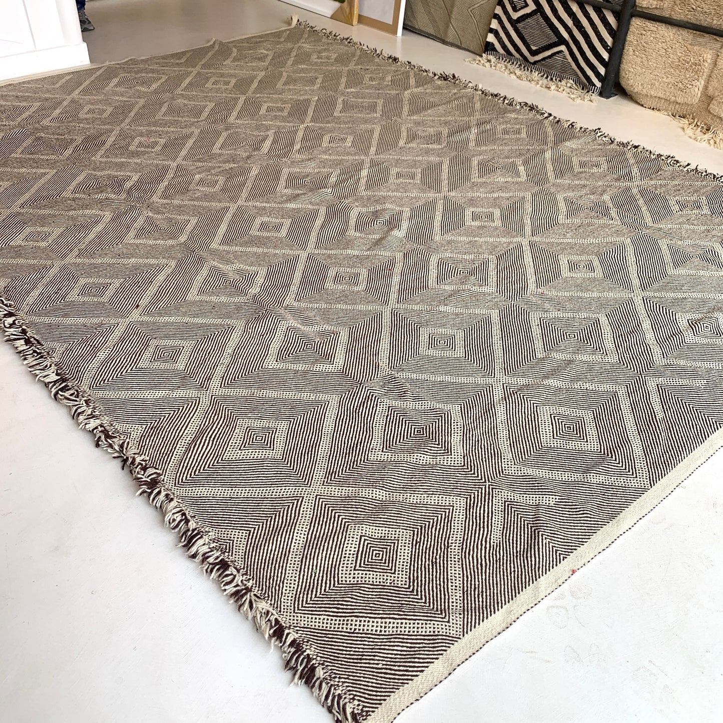 Tapis berbère Kilim n°3098 - Seyra - 397 x 294 cm