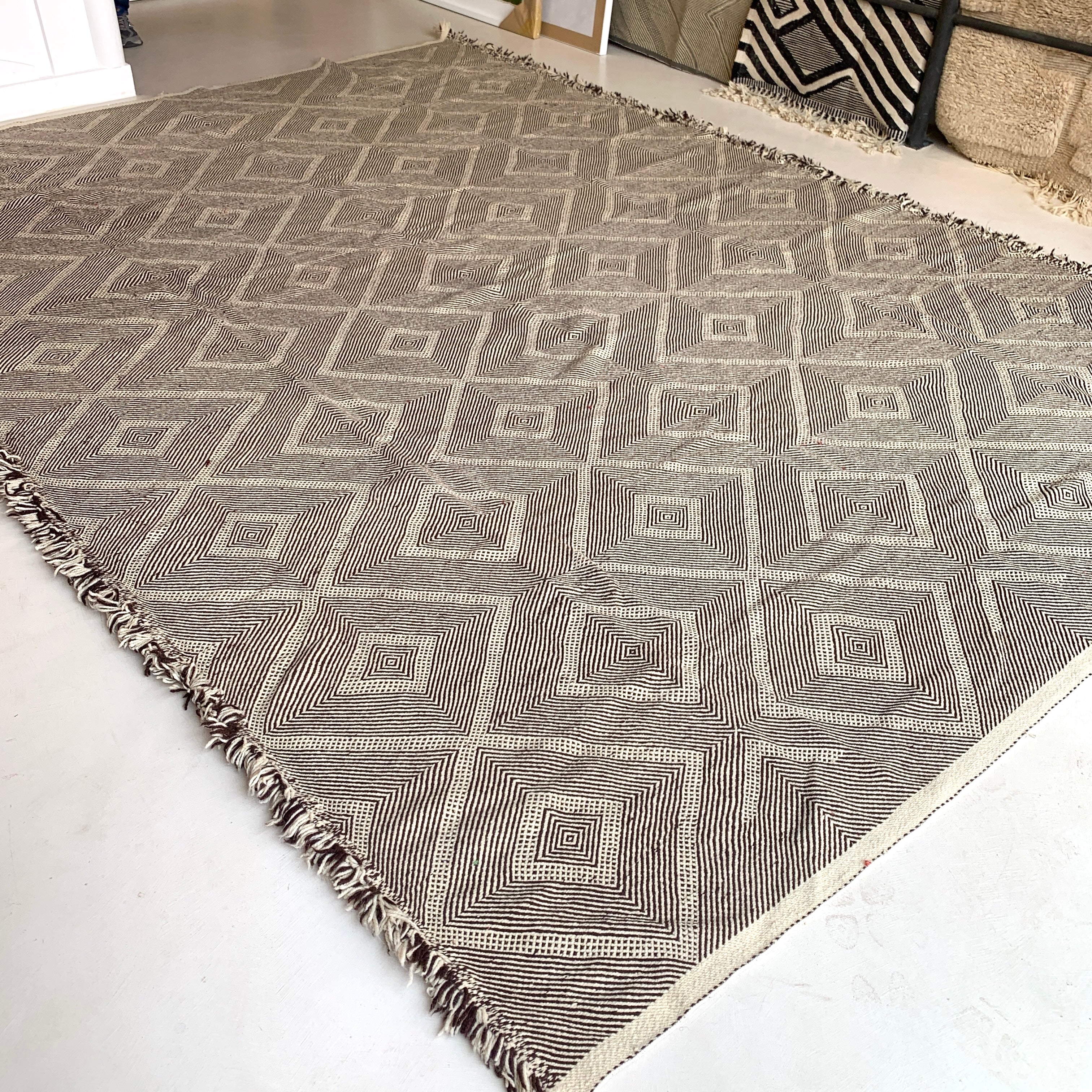 Zanafi Berber rug No. 3098 - Seyra - 397 x 294 cm