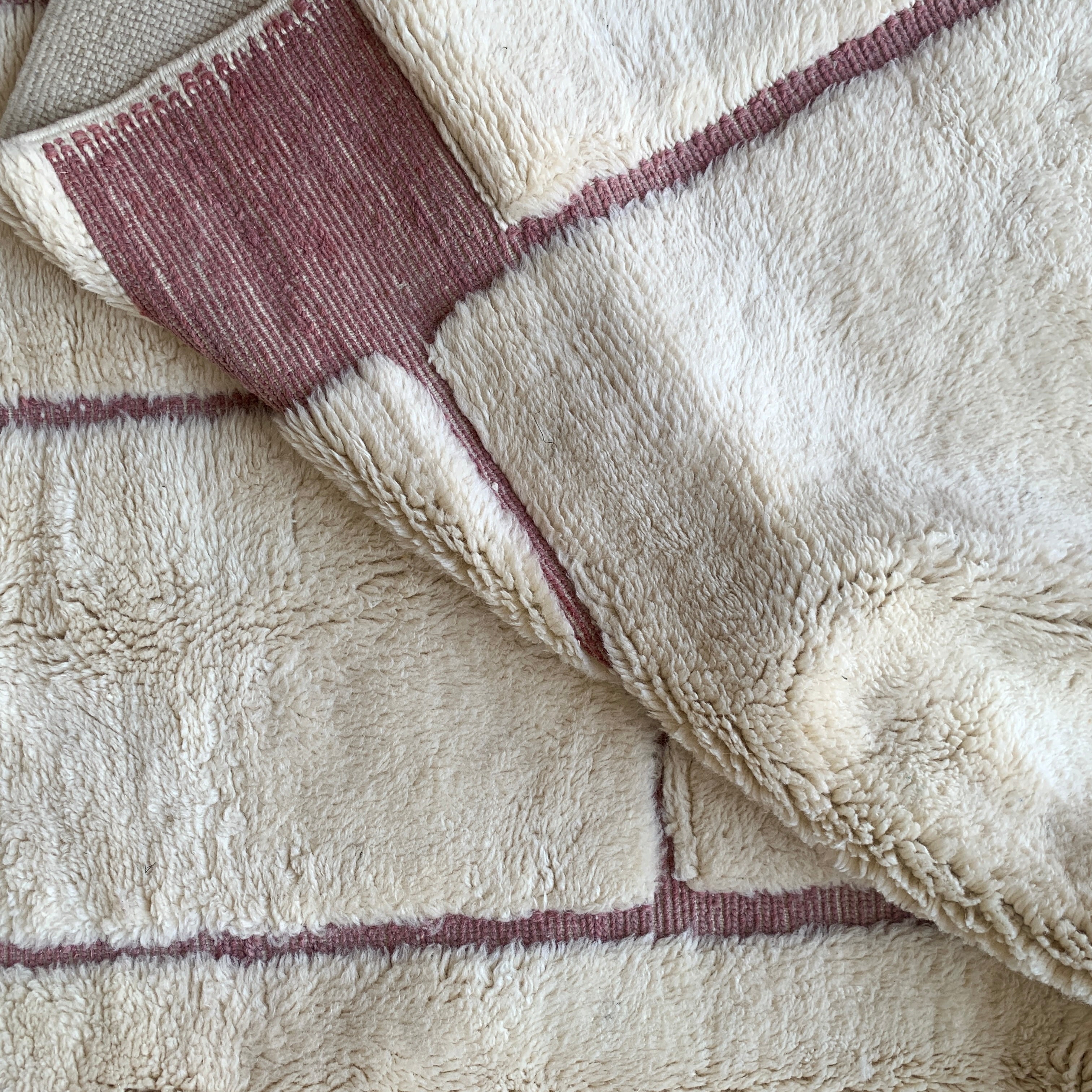 Mrirt Berber rug n°2553 - Ribbon - 320 x 218 cm