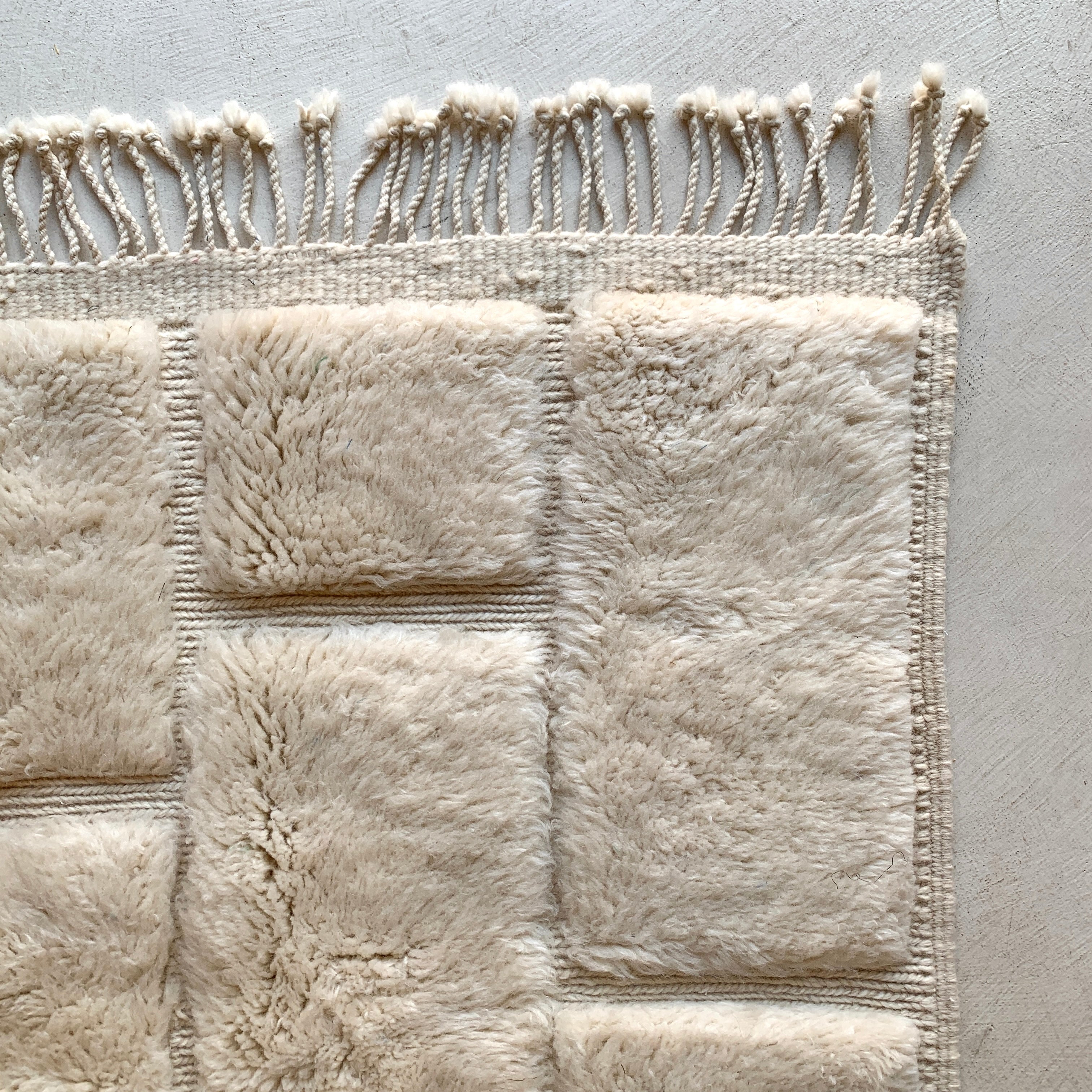 Tapis berbère Mrirt n°3183 - Luna - 249 x 149 cm