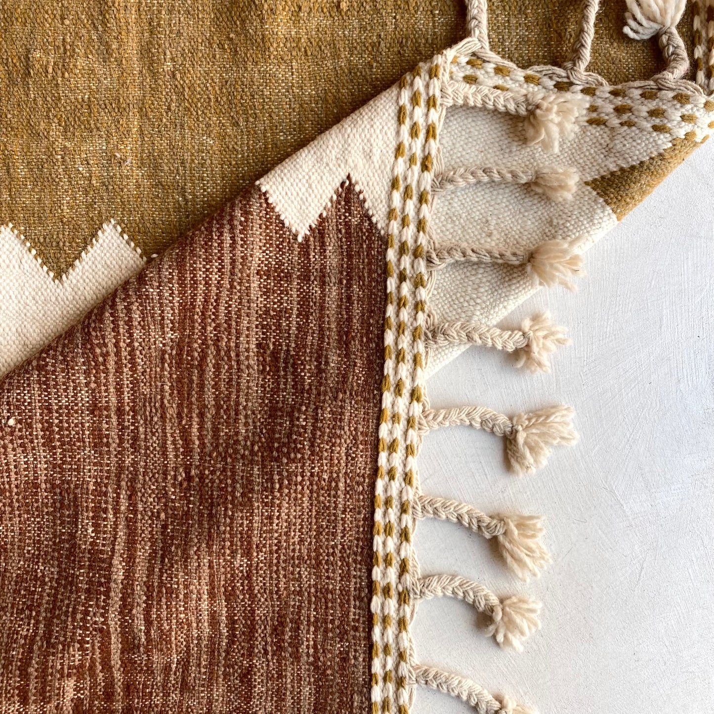 Tapis berbère Kilim n°3151 - Épine - 255 x 150 cm