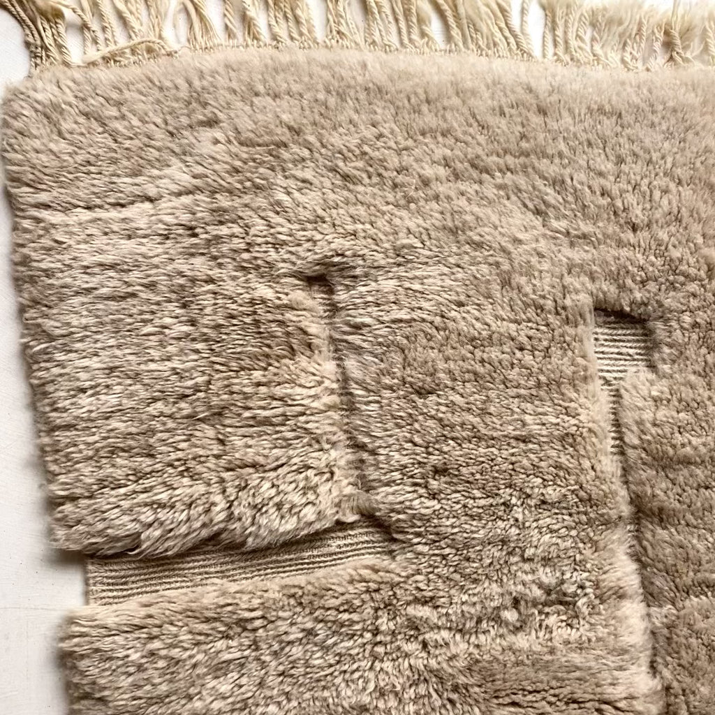 Mrirt Rug No. 3258 - Wooly XL - 350 x 247 cm