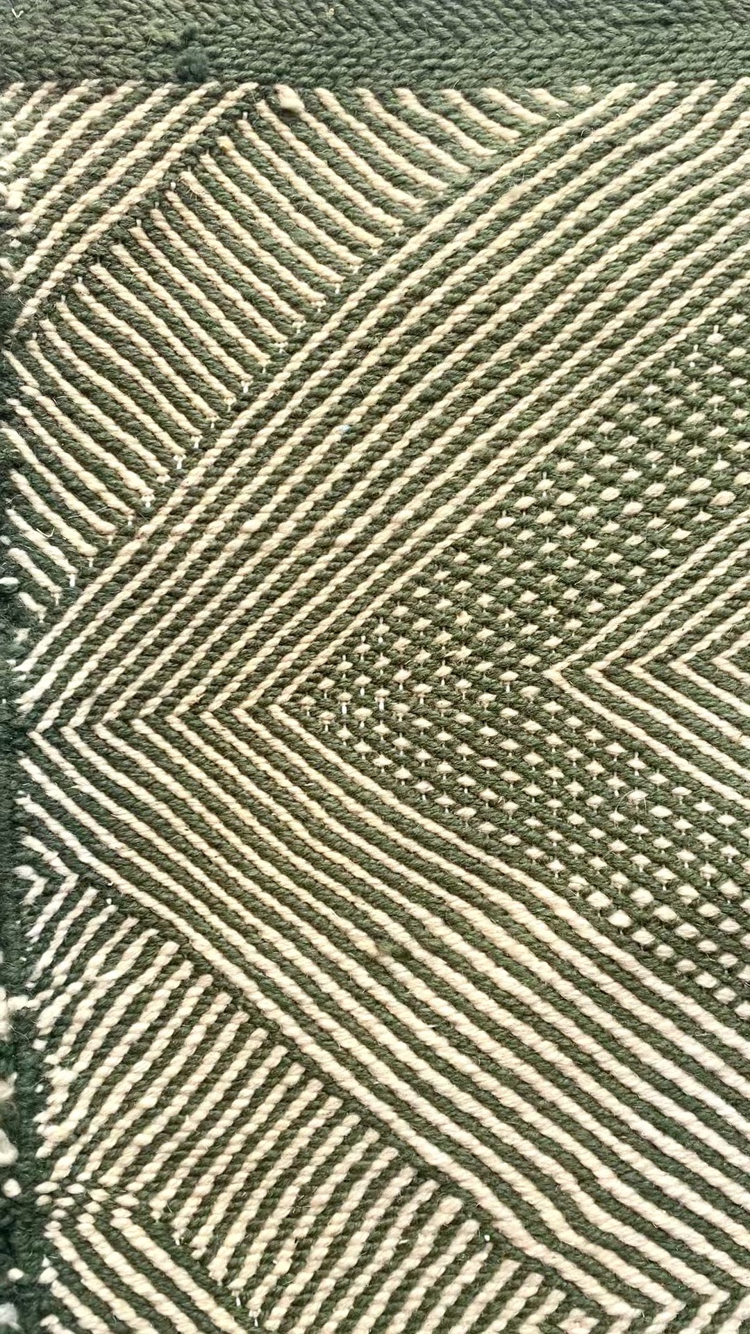 Tapis berbère Zanafi n°3226 - Céleste - 310 x 200 cm