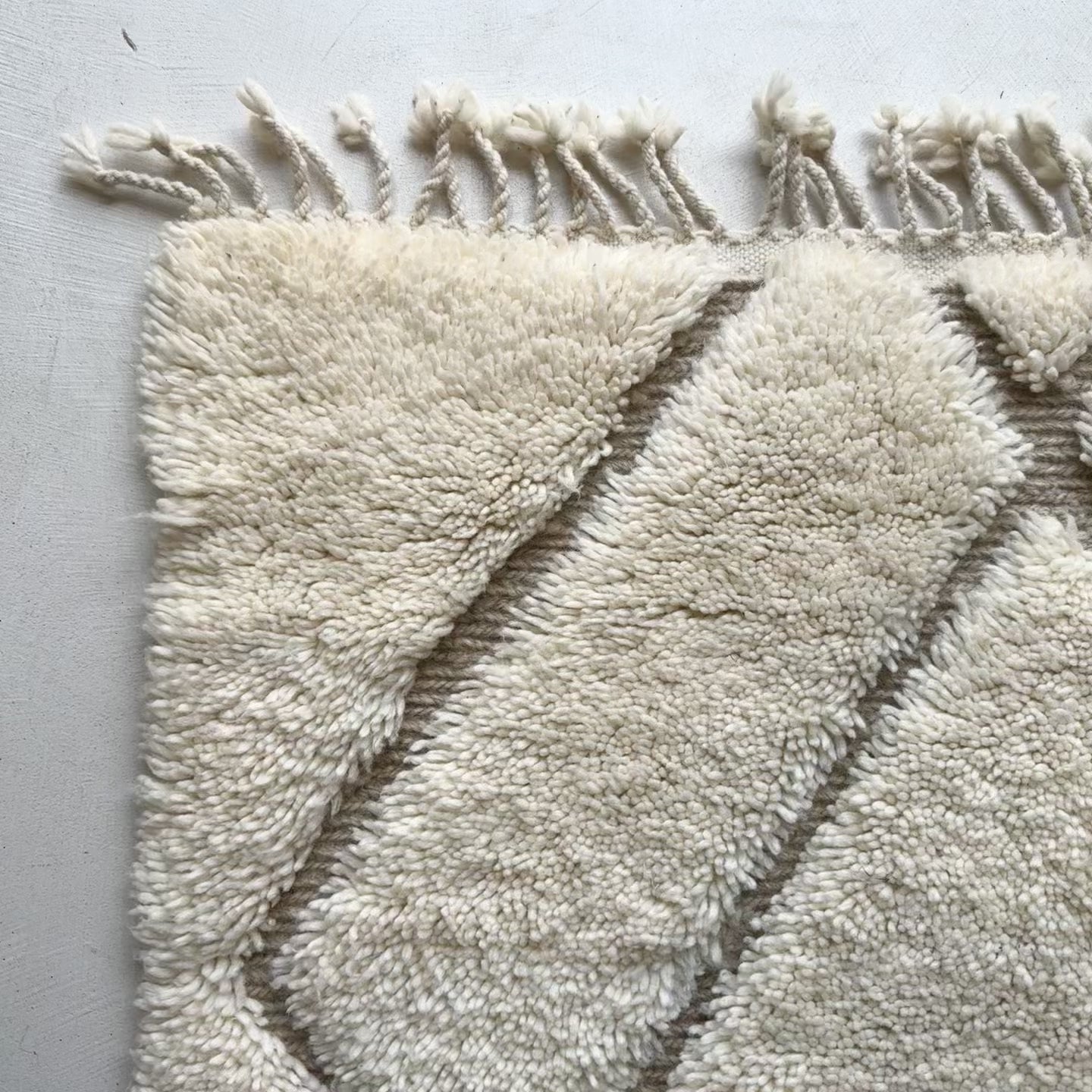 Tapis berbère Beni Ouarain n°3291 - Ivoire - 317 x 205 cm