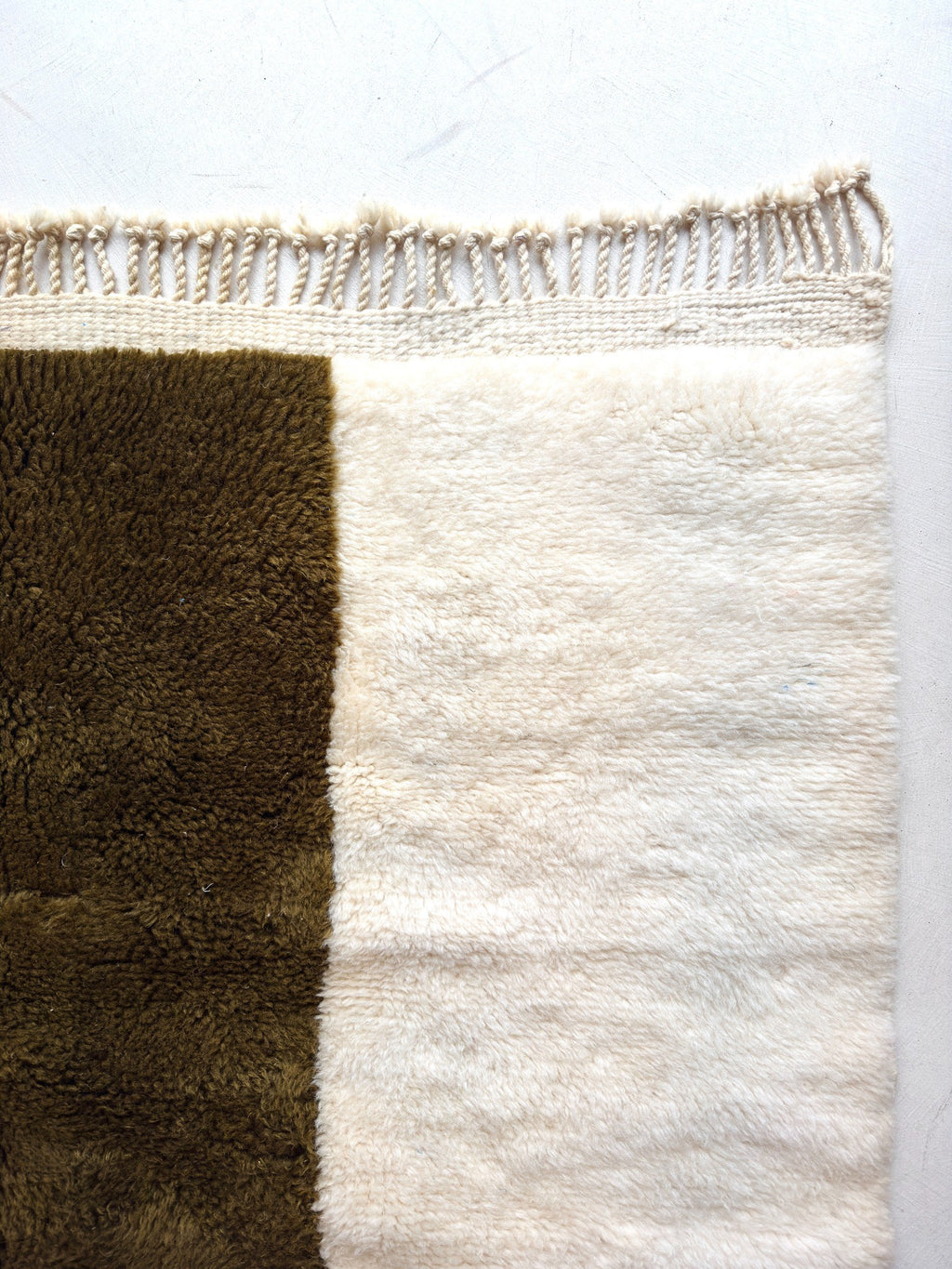 Tapis berbère Mrirt n° 3265 - Acajou - 248 x 153 cm